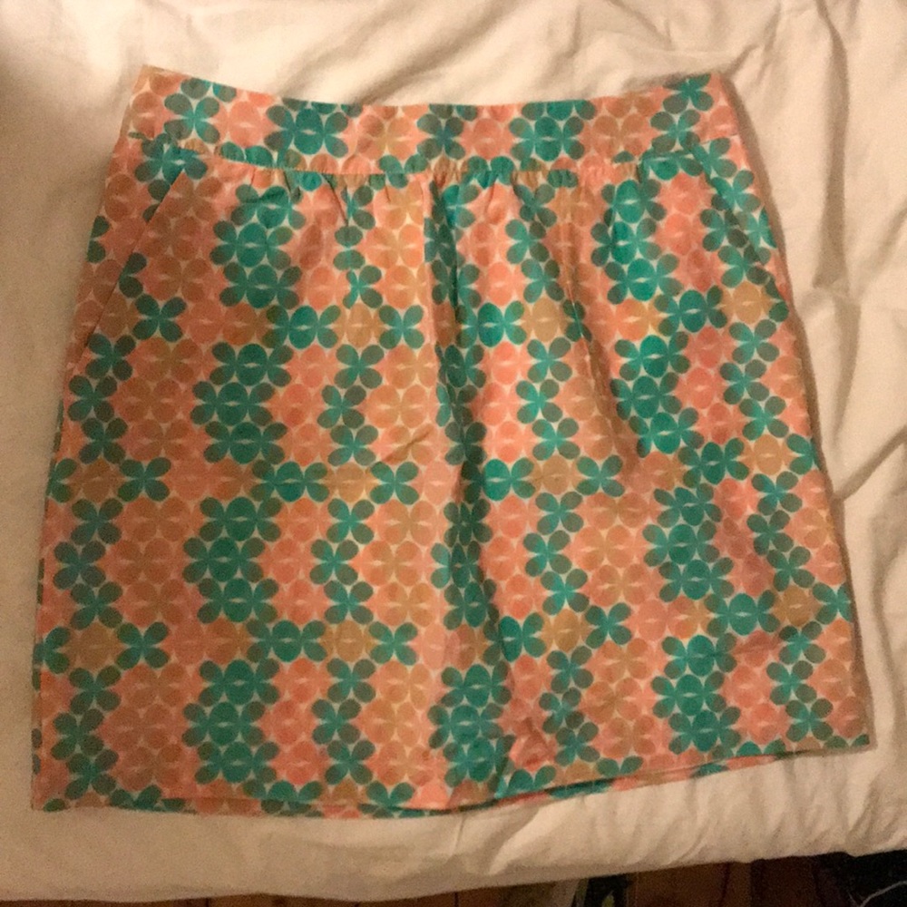 Elizabeth McKay mini skirt, size 6